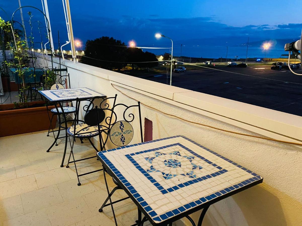 B E B Le Terrazze Sul Mare Bed & Breakfast Catanzaro Exterior photo