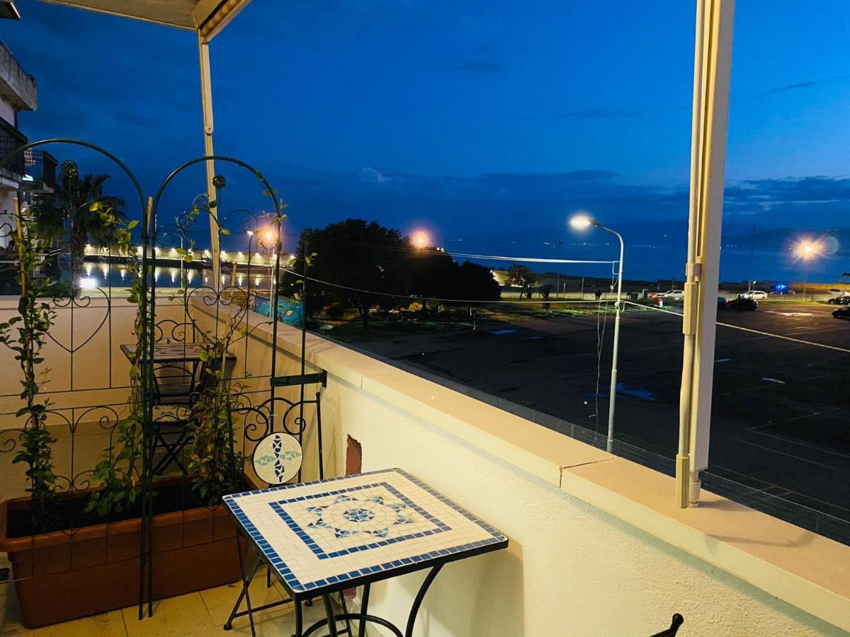 B E B Le Terrazze Sul Mare Bed & Breakfast Catanzaro Exterior photo